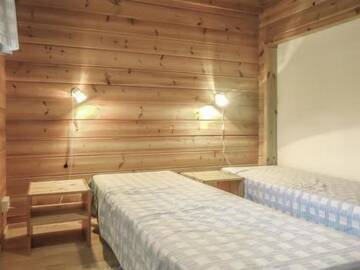 Фото номера Дом для отпуска Дома для отпуска Holiday Home Pikku-hukka г. Reisjärvi 34